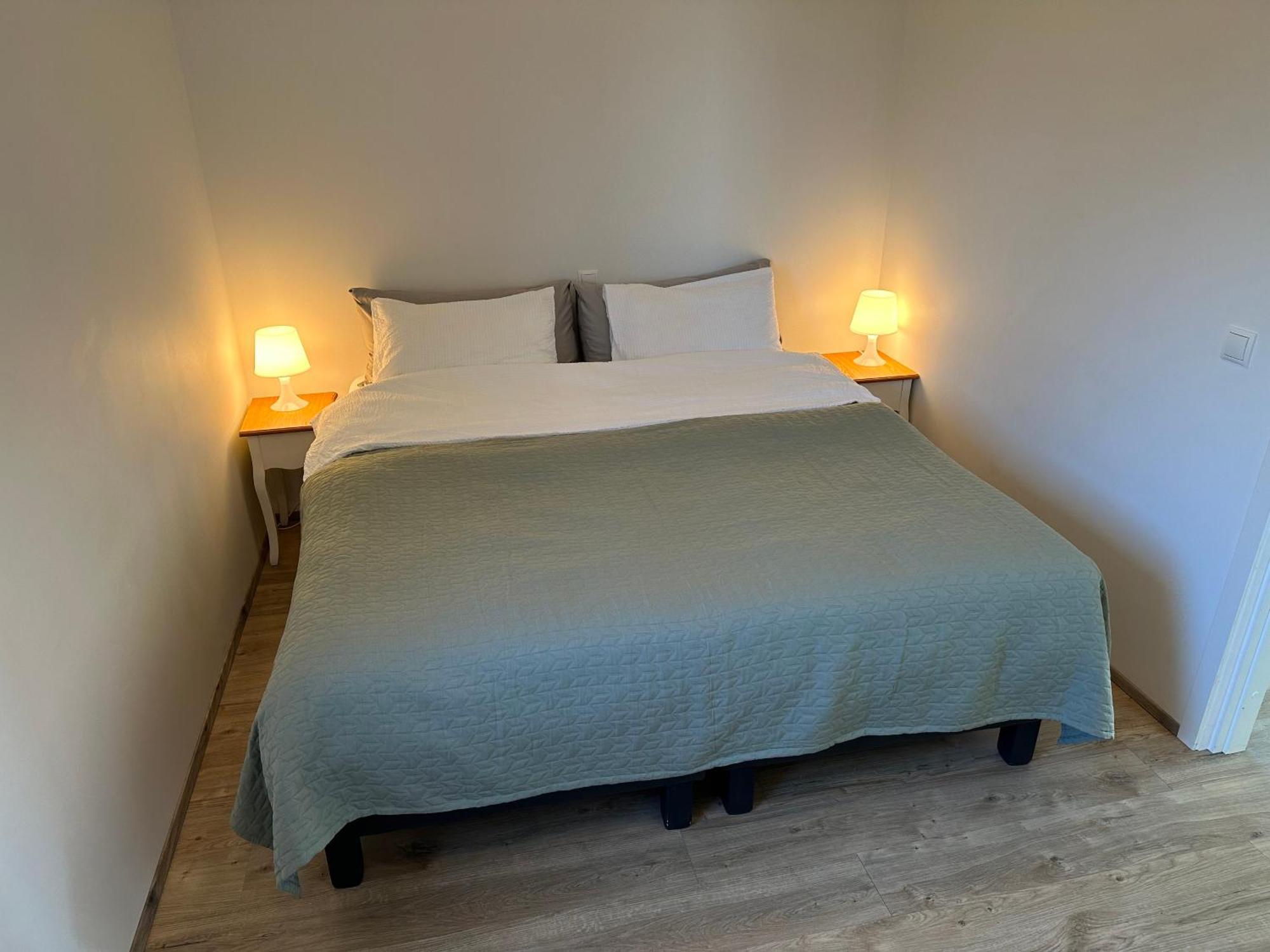 Farmer'S Guest House Хела Екстериор снимка